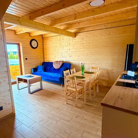 Feriehus U Lipkow Na Kaszubach Lipowy